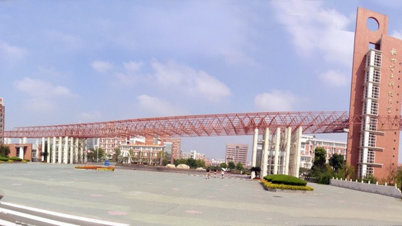 刚性线路板型号解析：揭秘电子制造中的关键组件**